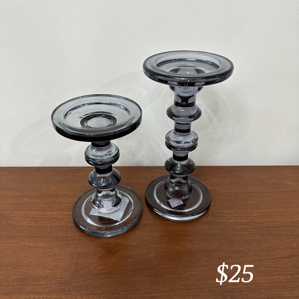 Candle holder